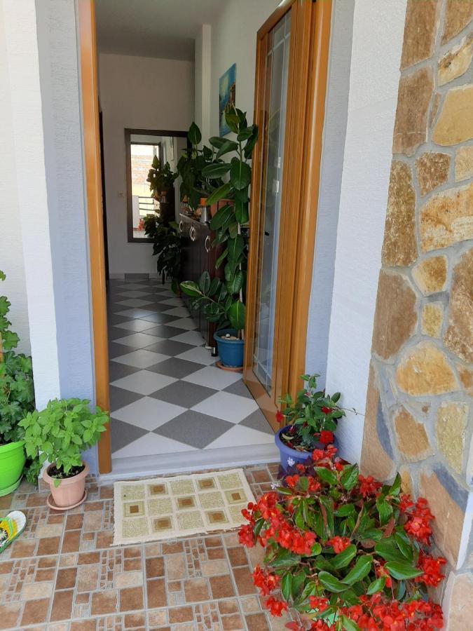 Guesthouse Jasmine クサミル エクステリア 写真